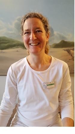 Dr. med. dent. Ulrike Hundsdörfer